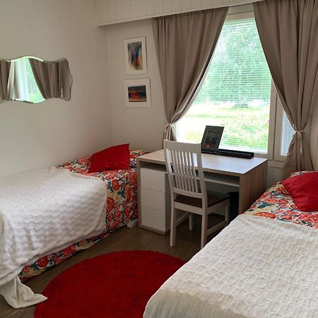 רובניימי Riverside Home For Families - Beautiful House Near Santa Claus Village מראה חיצוני תמונה